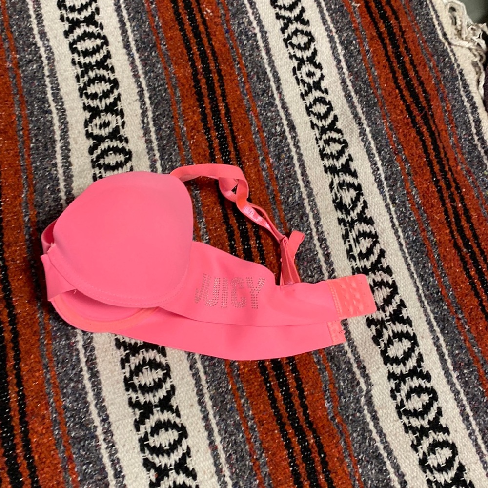 Women’s bra